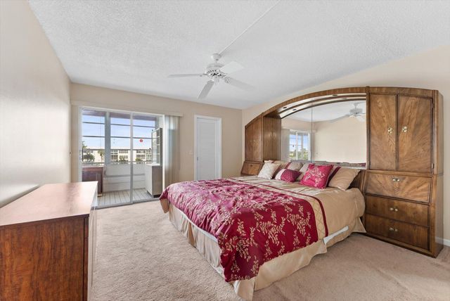 309 WELLINGTON M, West Palm Beach, FL 33417
