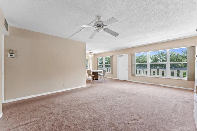 309 WELLINGTON M, West Palm Beach, FL 33417