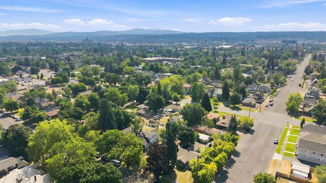 408 E Baldwin Ave, Spokane, WA 99207
