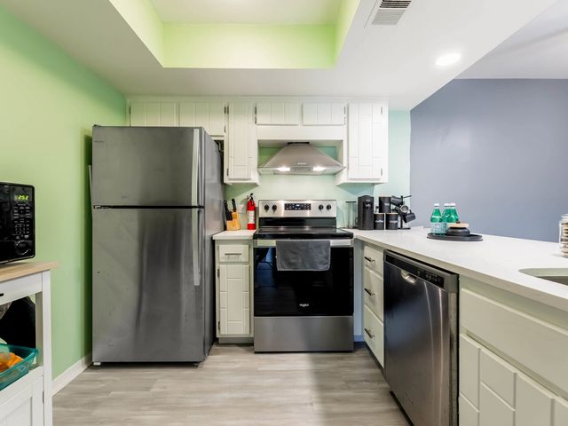 820 Elder Road c315, Homewood, IL 60430