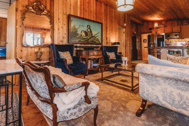 2981 E Lakeside Road, Jamestown, ND 58401