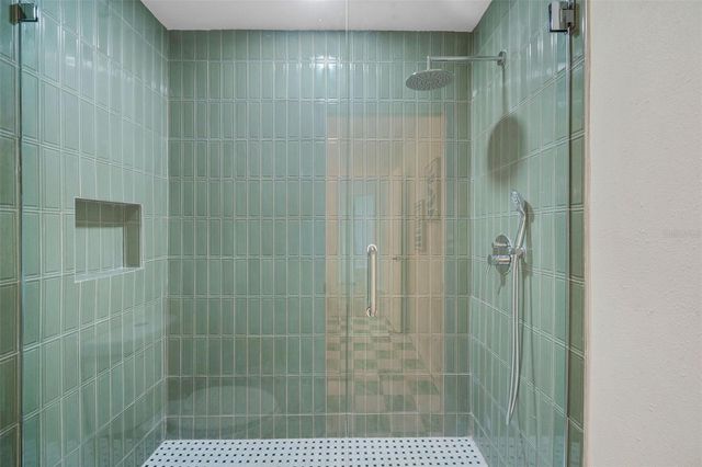 7272 129TH STREET N, Seminole, FL 33776