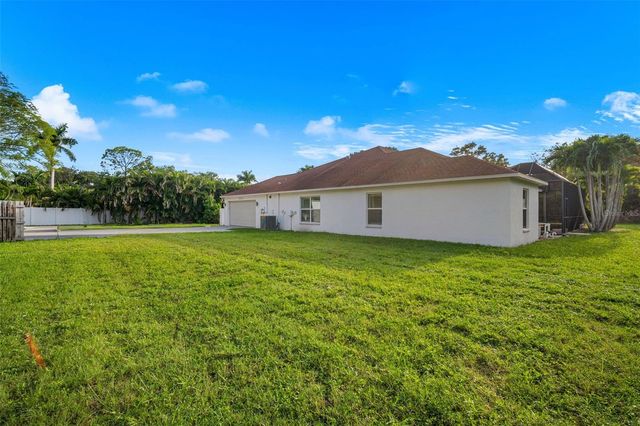 7272 129TH STREET N, Seminole, FL 33776