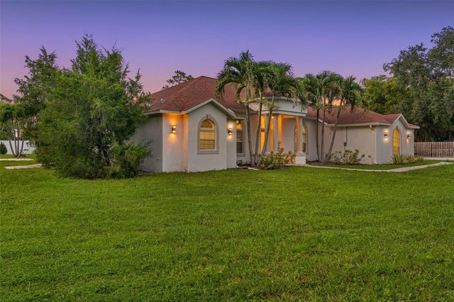 7272 129TH STREET N, Seminole, FL 33776