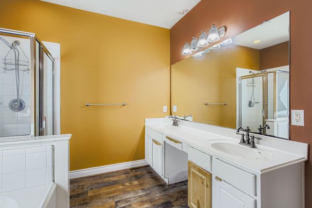 727 Pine Thicket Court, Spring, TX 77373