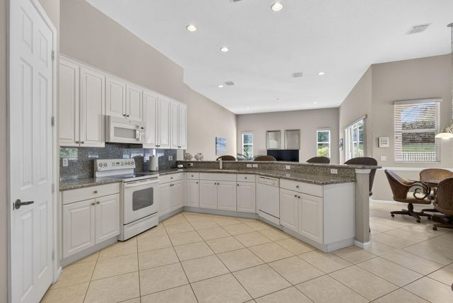 11224 Mainsail Court, Wellington, FL 33449