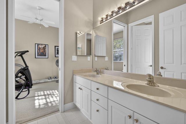 11224 Mainsail Court, Wellington, FL 33449