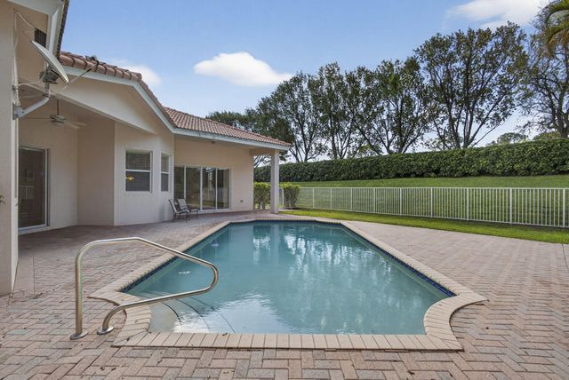 11224 Mainsail Court, Wellington, FL 33449
