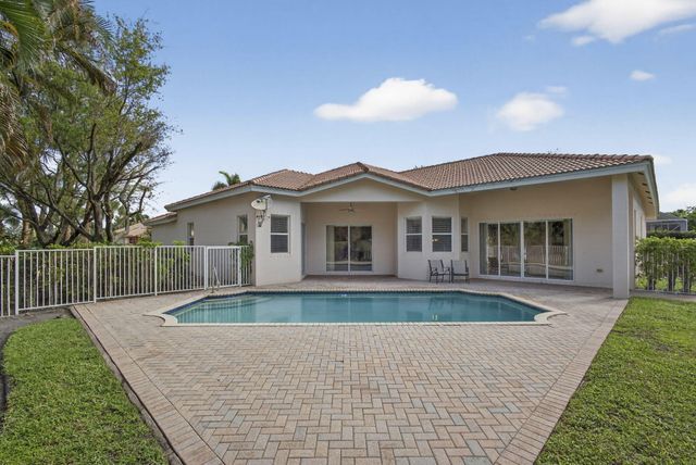 11224 Mainsail Court, Wellington, FL 33449