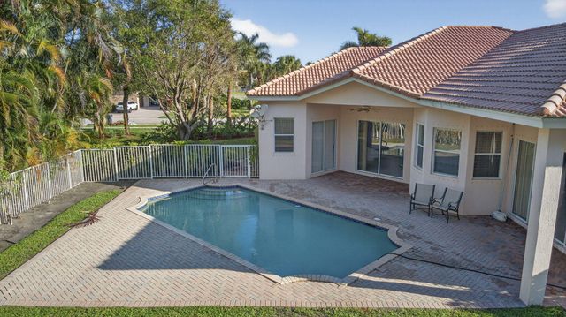 11224 Mainsail Court, Wellington, FL 33449