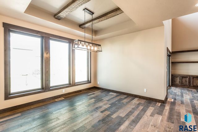 2816 E Sunflower Cir Circle, Brandon, SD 57005