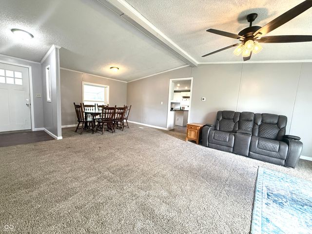 601 S 500 W, Crawfordsville, IN 47933