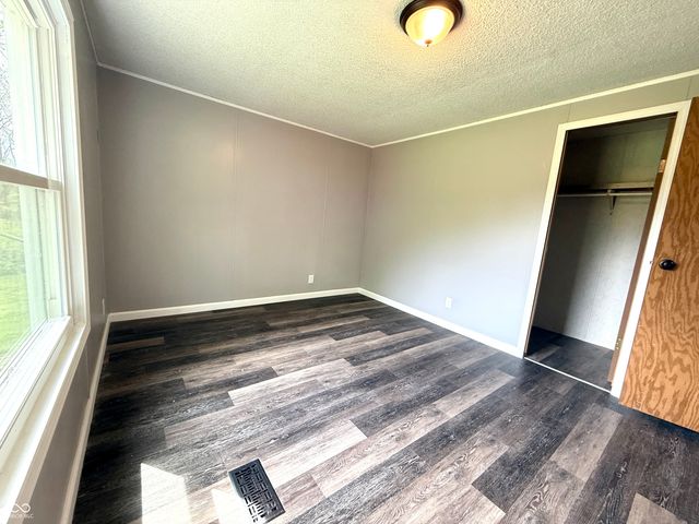 601 S 500 W, Crawfordsville, IN 47933