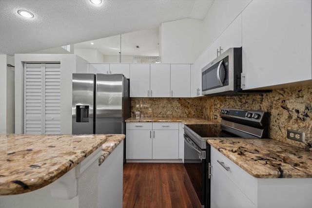 5363 NW 53rd Street, Coconut Creek, FL 33073