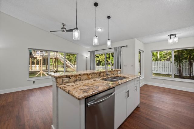 5363 NW 53rd Street, Coconut Creek, FL 33073