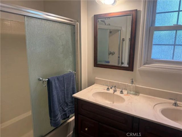 7630 Jellico, Northridge, CA 91325