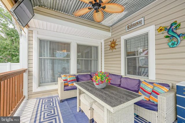 8 PATERSON AVE, Pennsville, NJ 08070