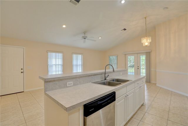 11187 Airport Drive, Sebastian, FL 32958