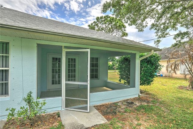 11187 Airport Drive, Sebastian, FL 32958