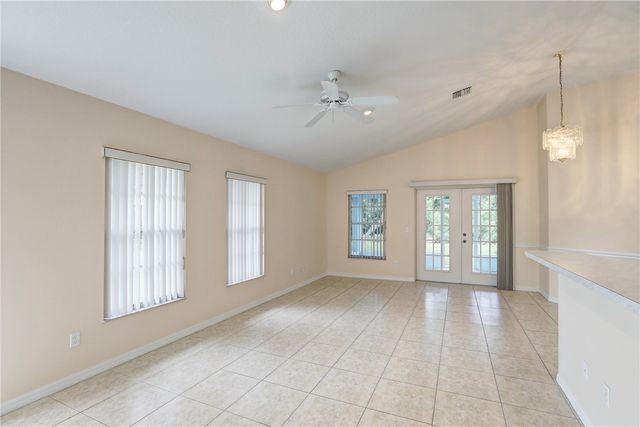 11187 Airport Drive, Sebastian, FL 32958