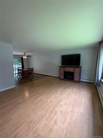 230 Roosevelt Road, Hyde Park, NY 12538