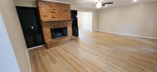 2821 Windy Drive, Commerce, TX 75428
