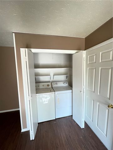 1909 Theodore Drive, Springdale, AR 72762