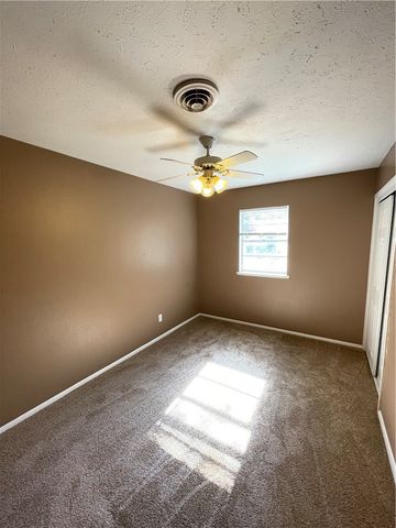 1909 Theodore Drive, Springdale, AR 72762