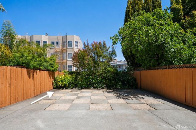 1273 Guerrero Street 101, San Francisco, CA 94110