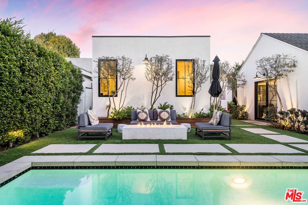 4513 Radford Avenue, Valley Village, CA 91607