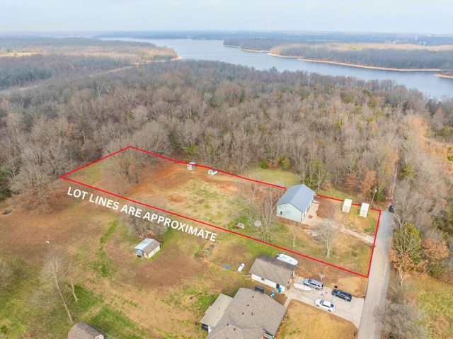 5785 N Farm Road 189, Springfield, MO 65803