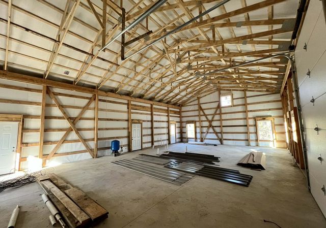 5785 N Farm Road 189, Springfield, MO 65803