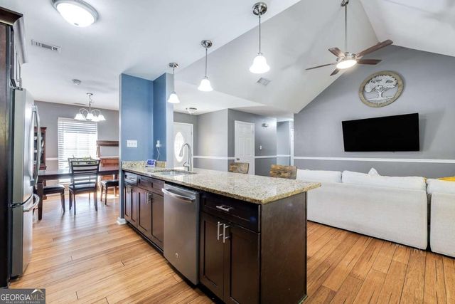 12 Castaway Place, Savannah, GA 31410