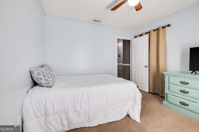 12 Castaway Place, Savannah, GA 31410