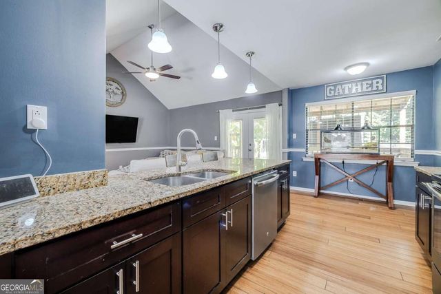 12 Castaway Place, Savannah, GA 31410