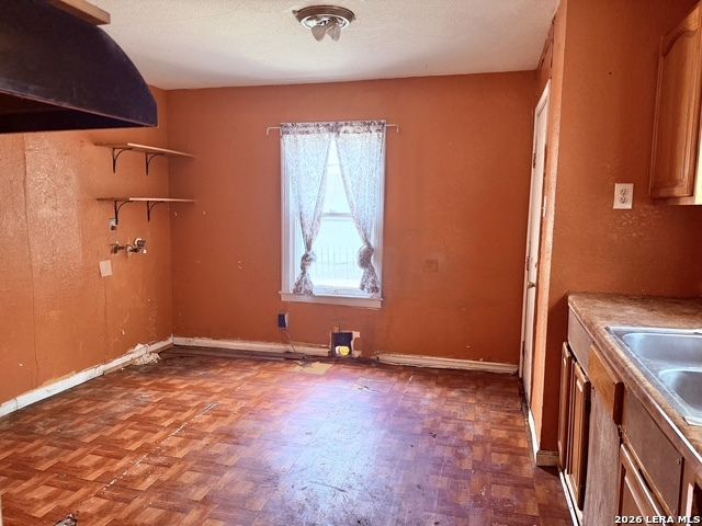 219 LYRIC ST, San Antonio, TX 78223