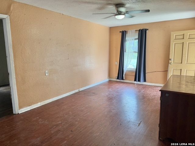 219 LYRIC ST, San Antonio, TX 78223
