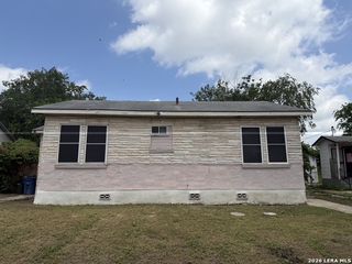 219 LYRIC ST, San Antonio, TX 78223