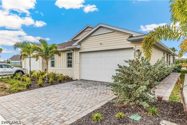 43645 Sparrow DR, Babcock Ranch, FL 33982