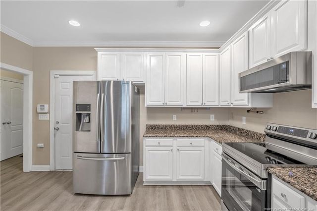 913 Cora Lee Drive, Fayetteville, NC 28303