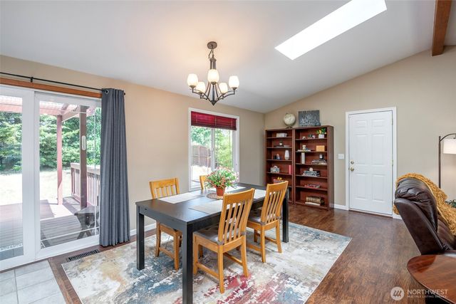 7304 NE 143rd Street, Kenmore, WA 98028