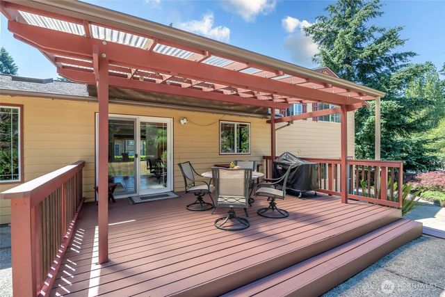 7304 NE 143rd Street, Kenmore, WA 98028