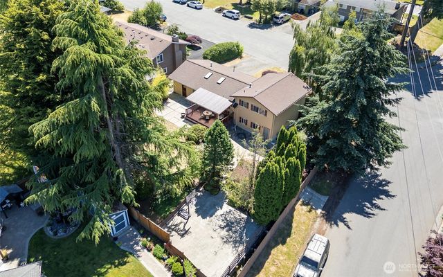 7304 NE 143rd Street, Kenmore, WA 98028