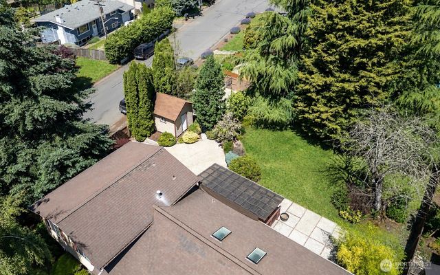7304 NE 143rd Street, Kenmore, WA 98028