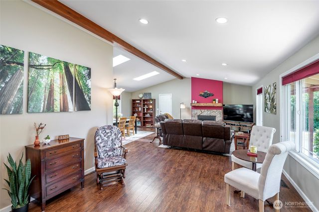 7304 NE 143rd Street, Kenmore, WA 98028