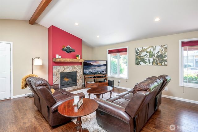 7304 NE 143rd Street, Kenmore, WA 98028