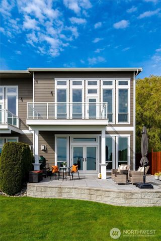 3045 Eldridge Avenue #A, Bellingham, WA 98225
