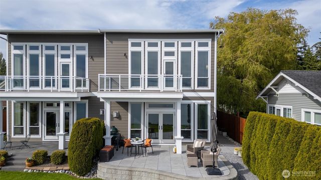 3045 Eldridge Avenue #A, Bellingham, WA 98225