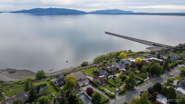 3045 Eldridge Avenue #A, Bellingham, WA 98225