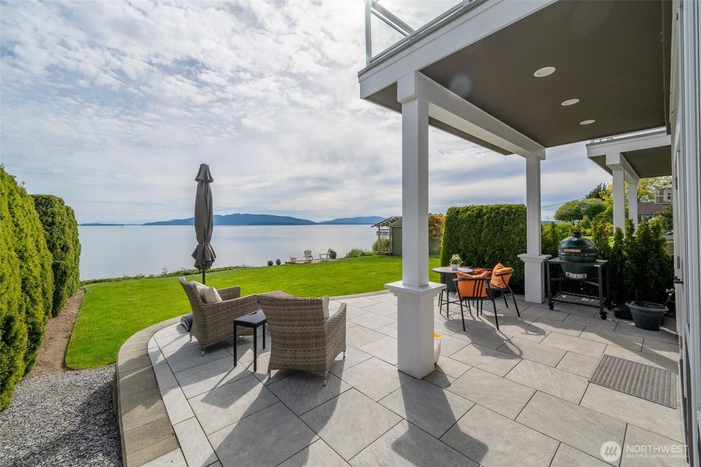 3045 Eldridge Avenue #A, Bellingham, WA 98225